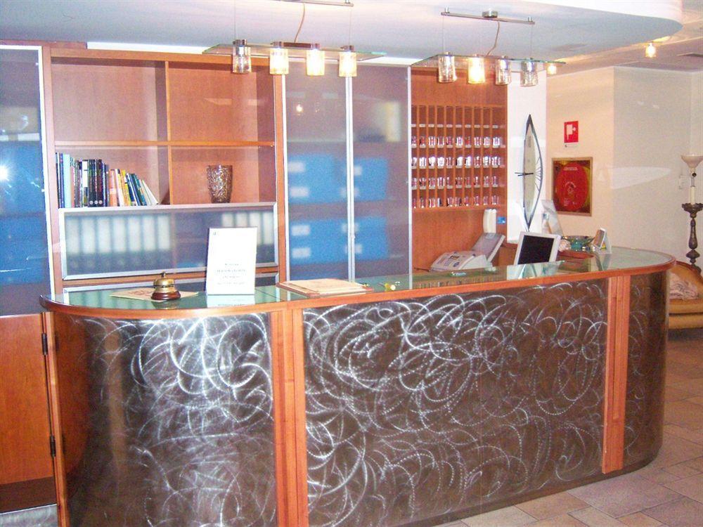 Hotel Lux Alessandria Ngoại thất bức ảnh