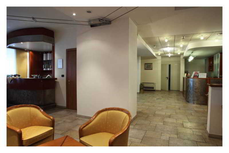 Hotel Lux Alessandria Ngoại thất bức ảnh